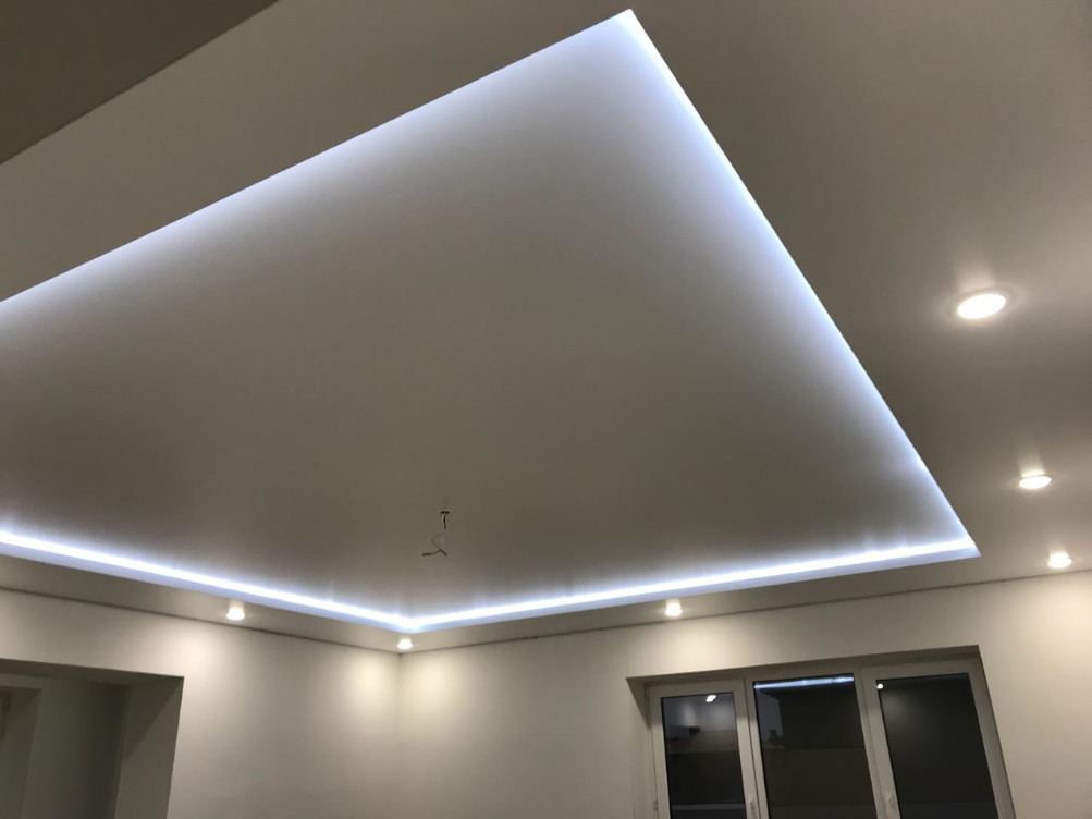 Abgehängte Decke LED indirektes Licht